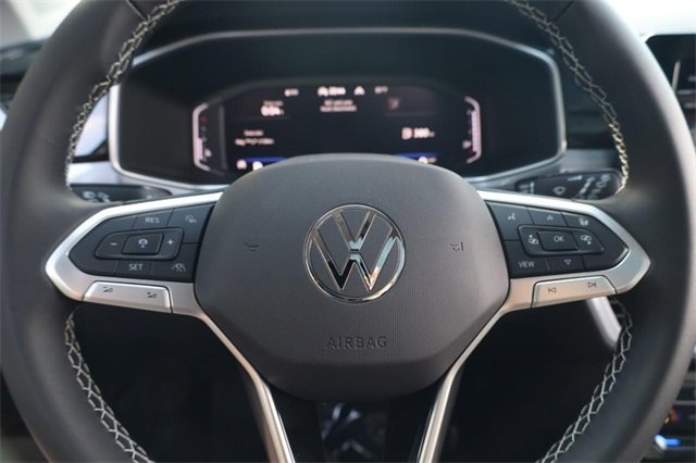 New 2025 Volkswagen Taos SEL image 11