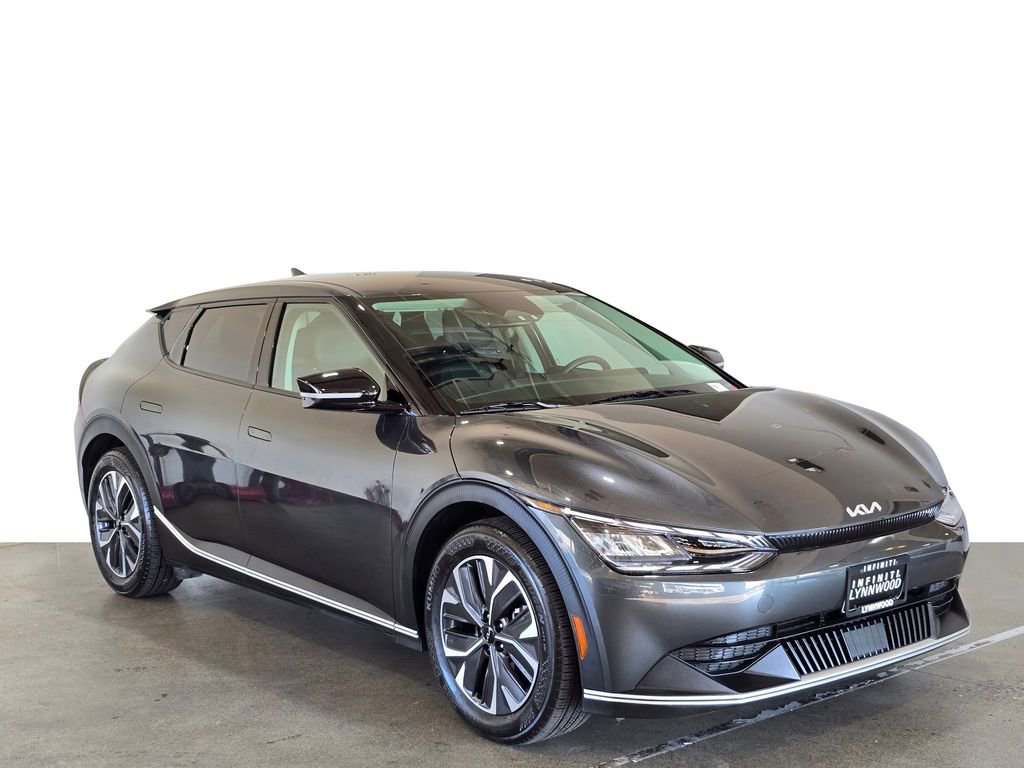 Used 2024 Kia EV6 Light image 3