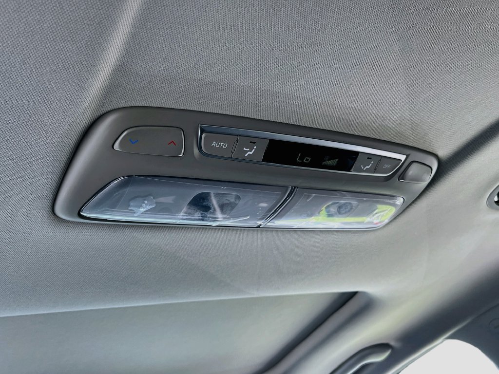 Used 2024 Kia Telluride S w/ S Sunroof Package AWD/4WD image 27
