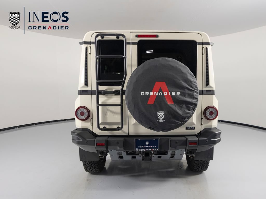 Used 2025 INEOS Grenadier Fieldmaster Edition AWD/4WD image 5
