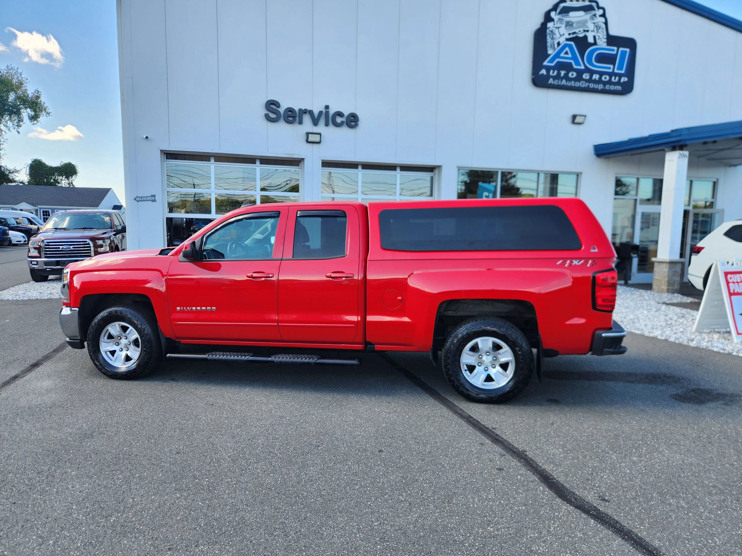 Used 2018 Chevrolet Silverado 1500 LT w/ All Star Edition image 9