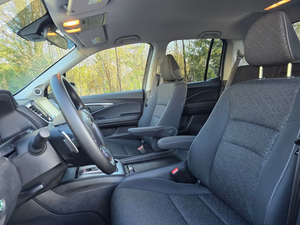 Certified 2023 Honda Ridgeline Sport image 12