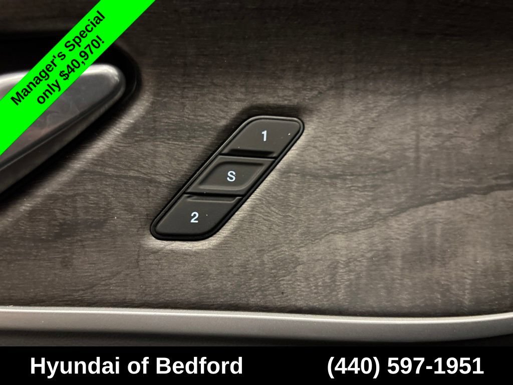 Used 2026 Jeep Grand Cherokee Limited w/ Limited Altitude Package AWD/4WD image 11