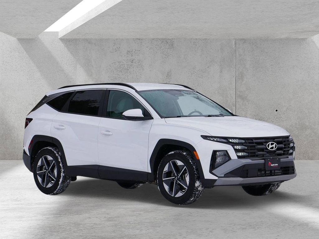 Used 2025 Hyundai Tucson SEL AWD/4WD image 1