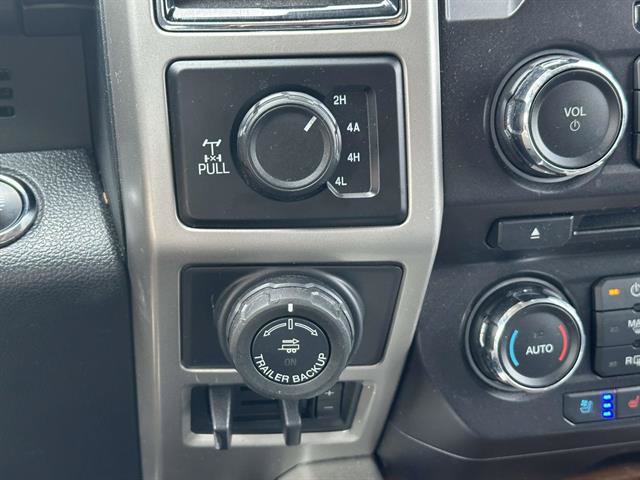 Used 2018 Ford F150 Lariat w/ Heavy-Duty Payload Package AWD/4WD image 21