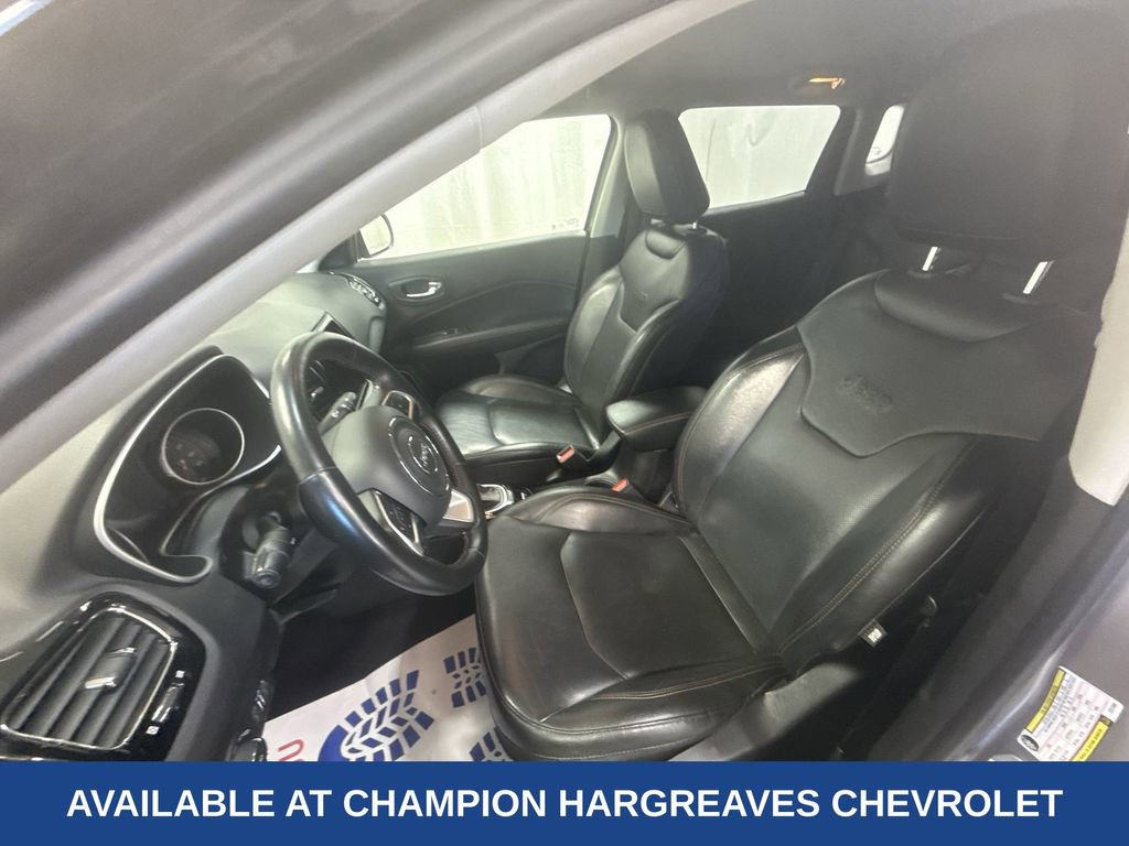 Used 2018 Jeep Compass Limited AWD/4WD image 27