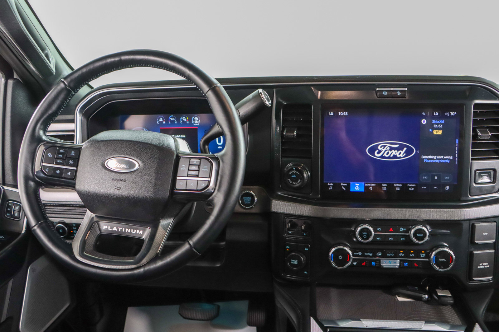 Used 2025 Ford F450 Platinum w/ FX4 Off-Road Package AWD/4WD image 18