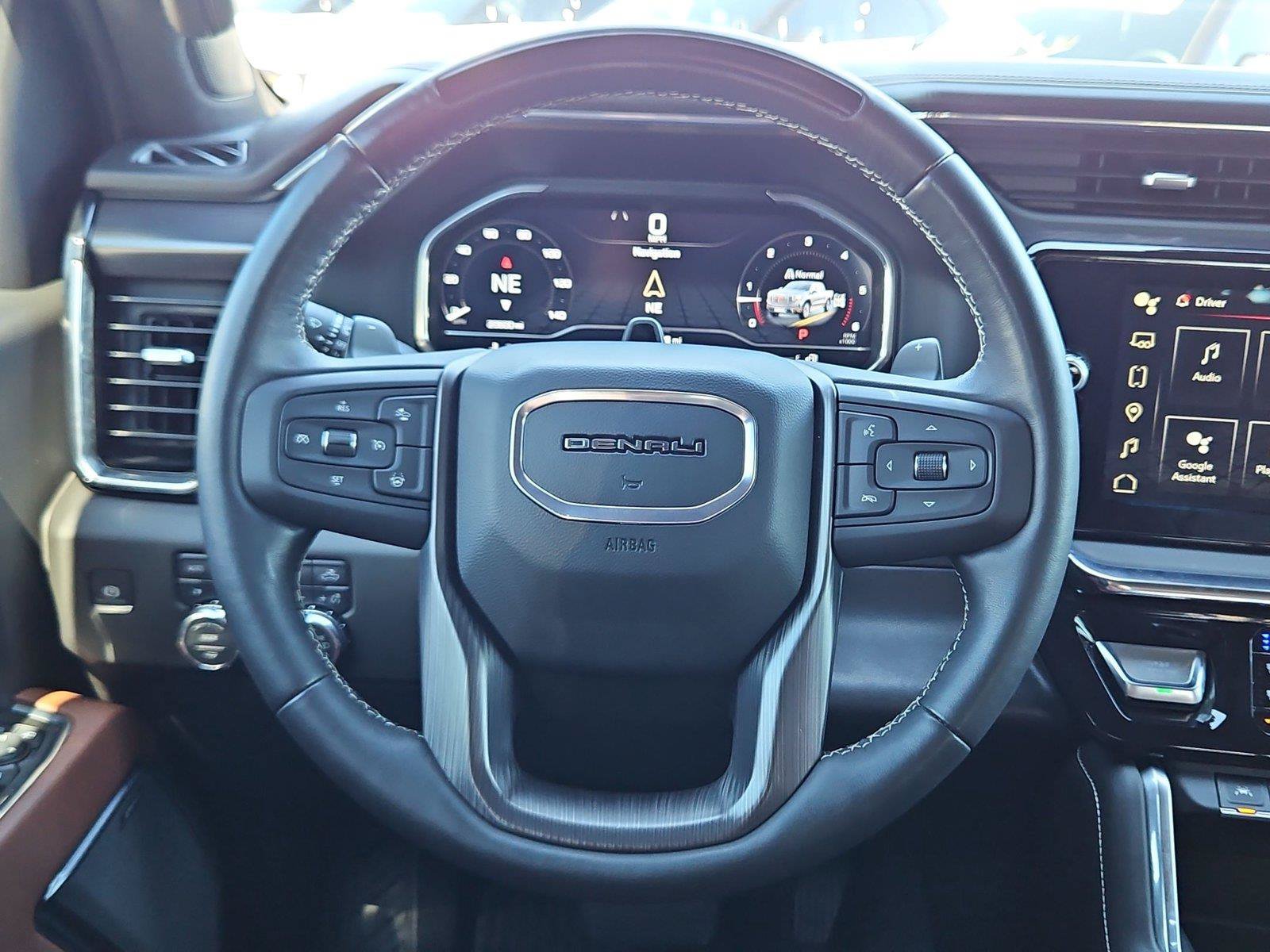 Used 2025 GMC Sierra 1500 Denali Ultimate AWD/4WD image 17