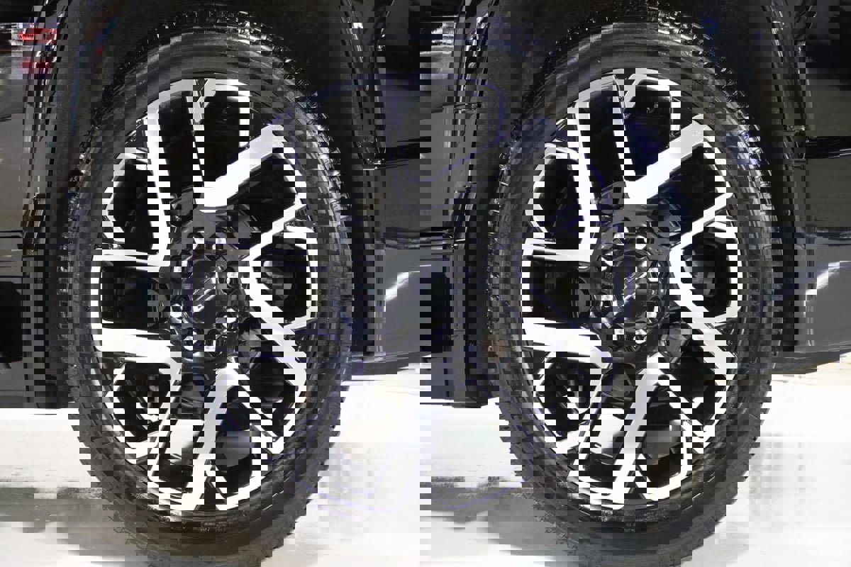 Used 2024 Chevrolet Silverado EV RST image 93