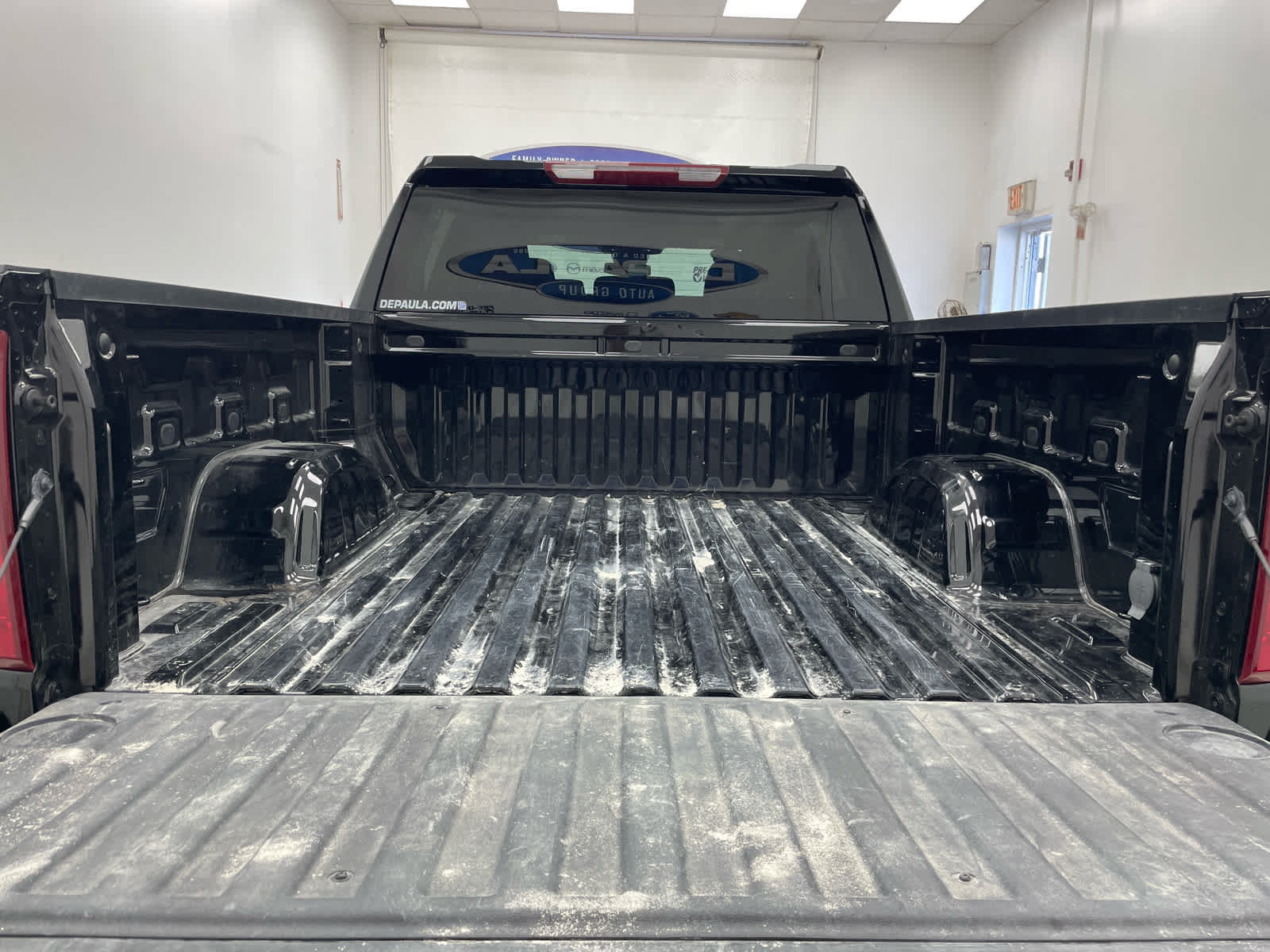 Used 2025 Chevrolet Silverado 1500 Custom w/ Turbomax Blackout Package AWD/4WD image 12