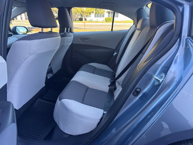 Used 2026 Toyota Corolla LE w/ LE Premium Package FWD image 27