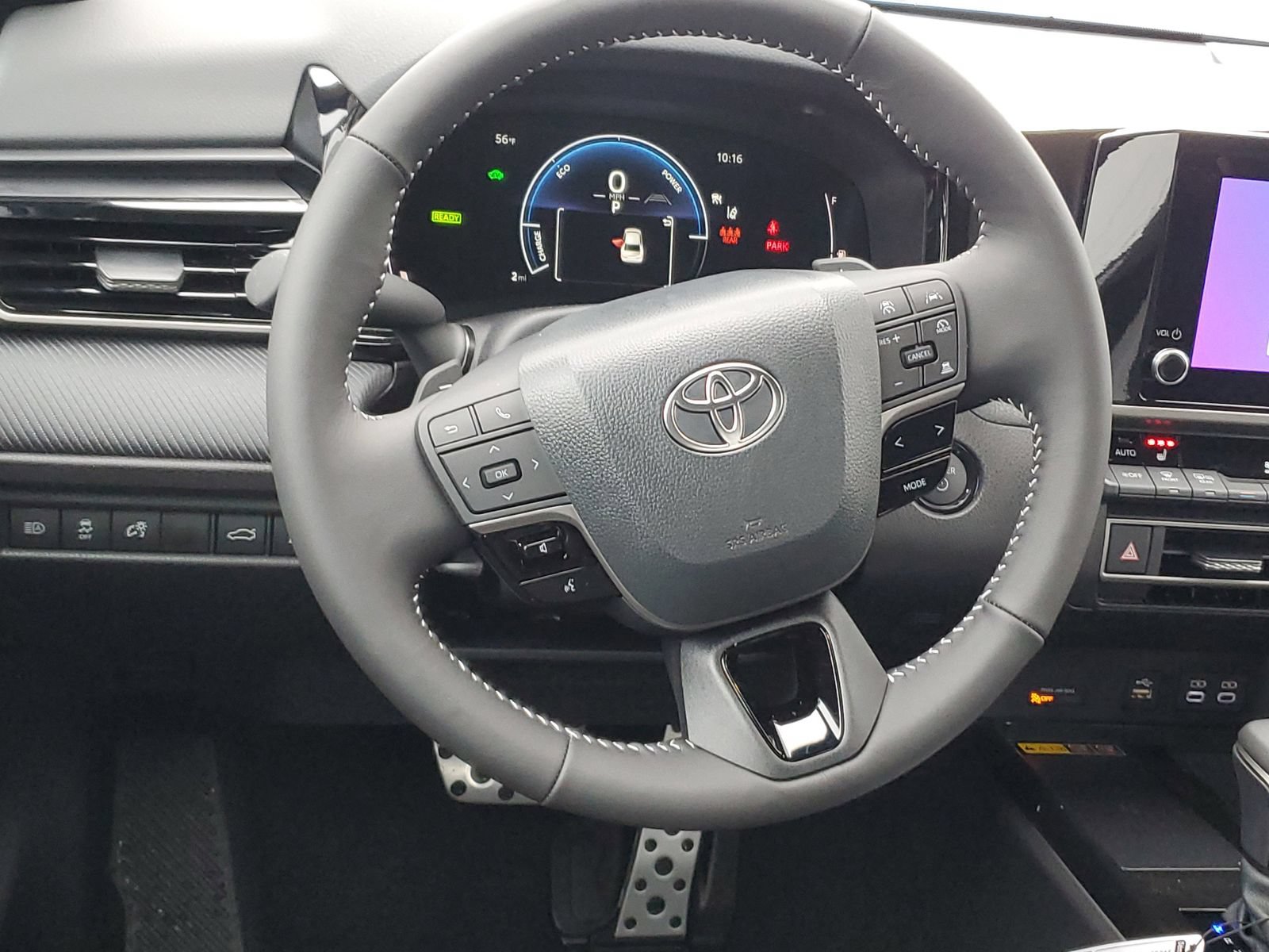 New 2026 Toyota Camry SE FWD image 12