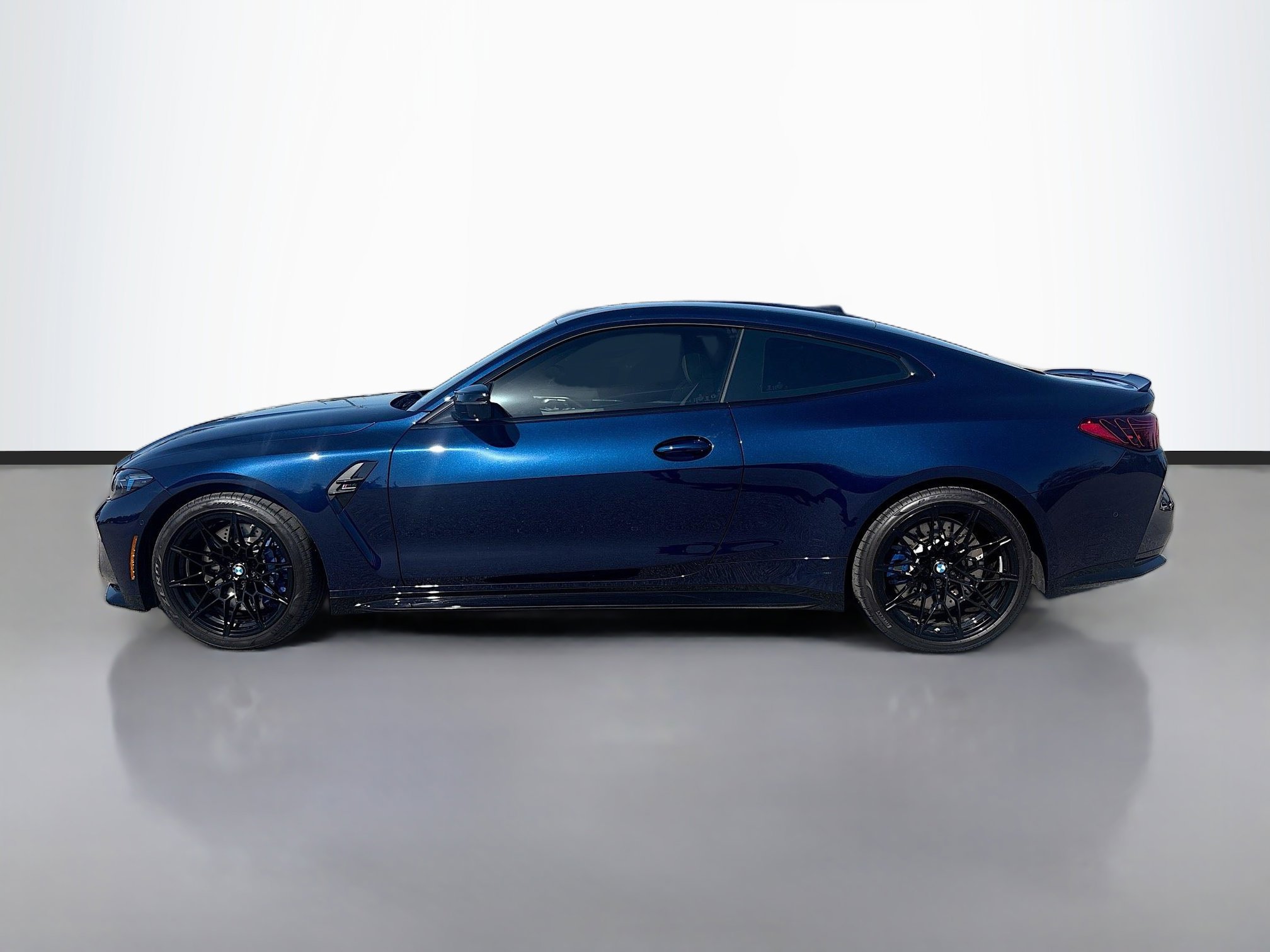 Used 2026 BMW M4 Competition image 2