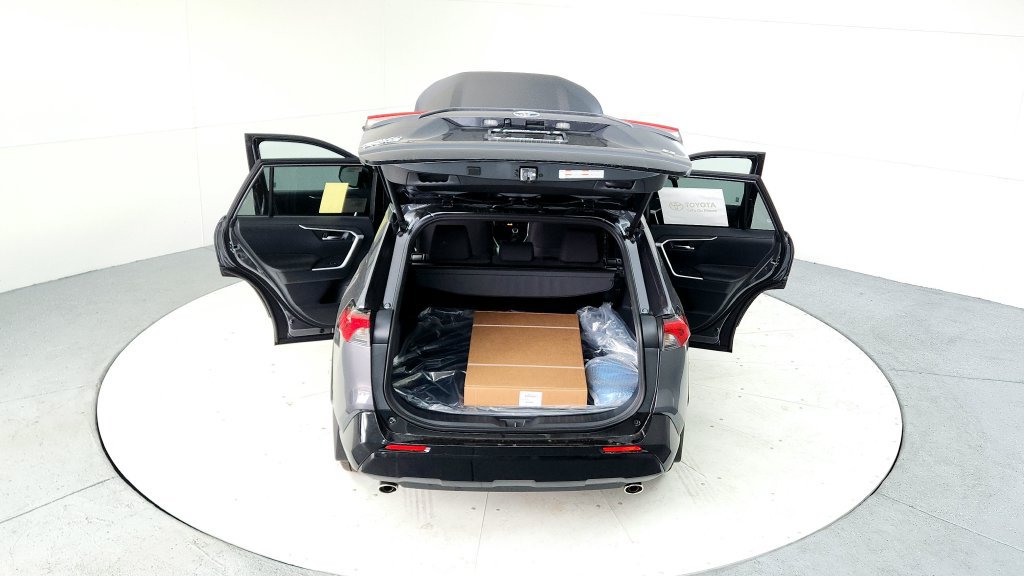 Certified 2024 Toyota RAV4 SE w/ Weather & Moonroof Package AWD/4WD image 19