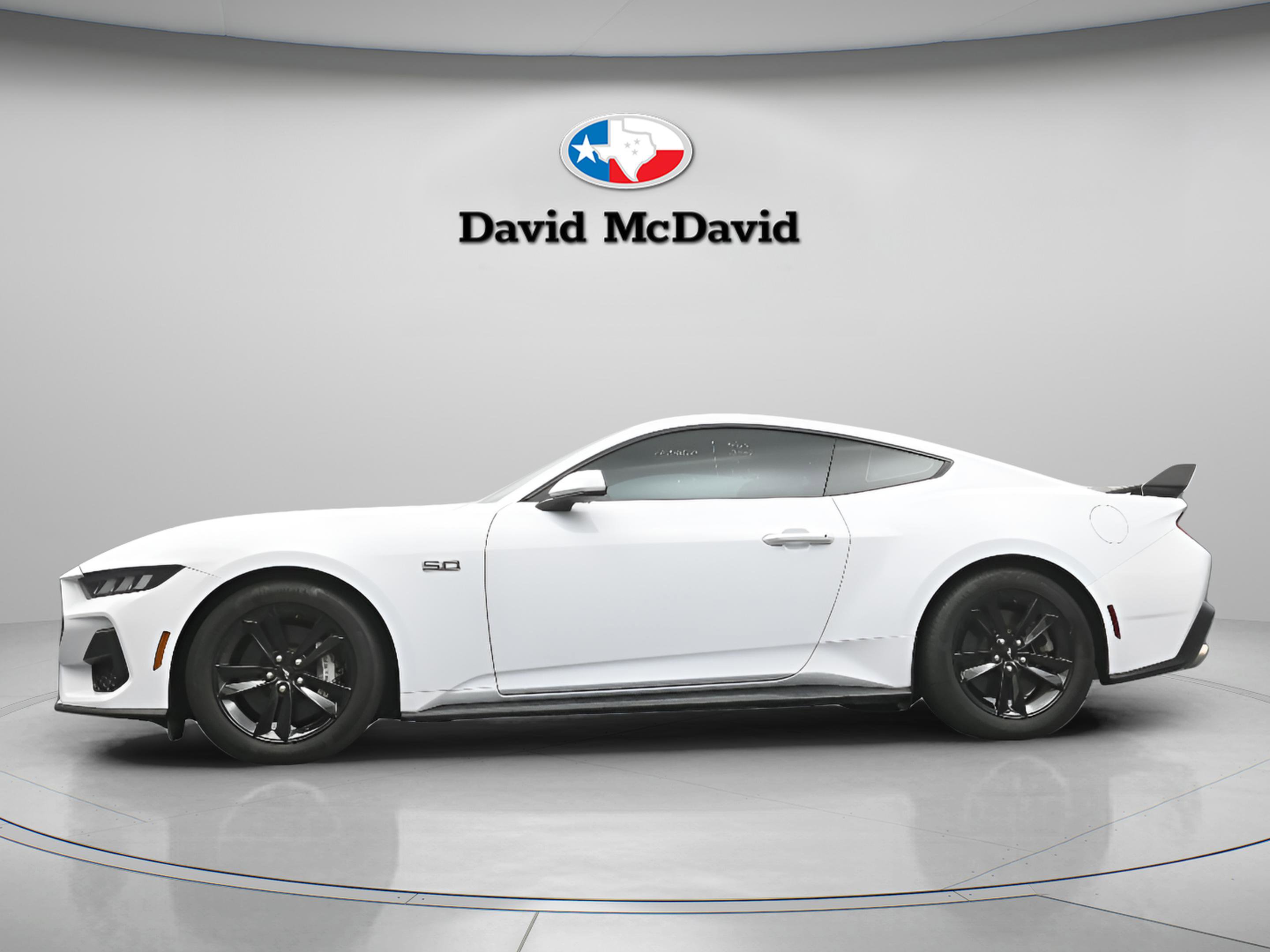 Used 2025 Ford Mustang GT RWD image 26