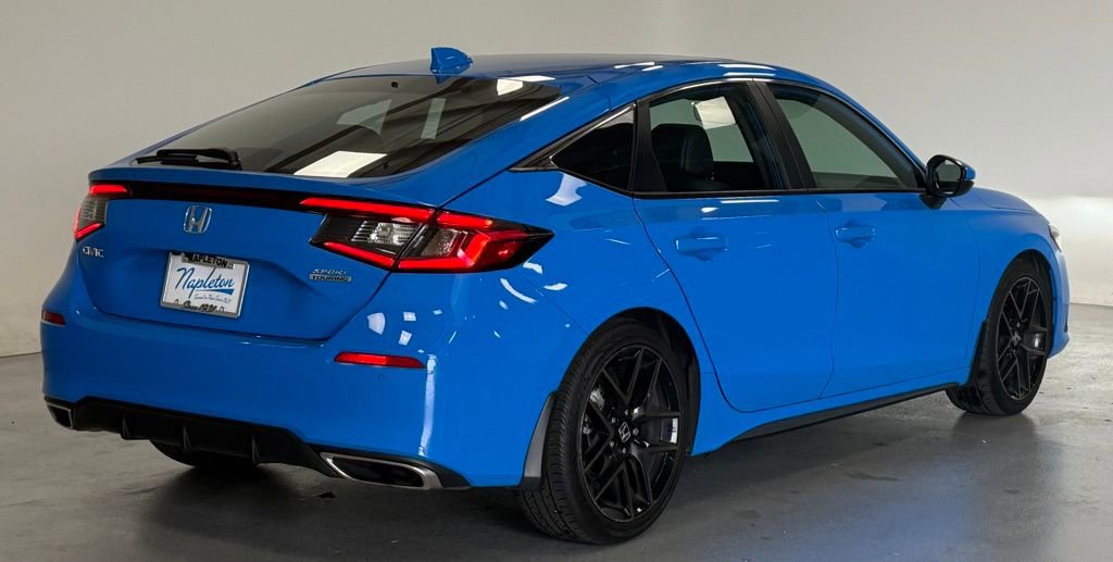 Used 2023 Honda Civic Sport Touring image 3