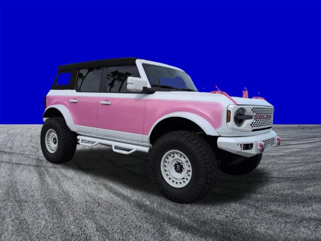 Used 2024 Ford Bronco Outer Banks w/ Sasquatch Package AWD/4WD image 2