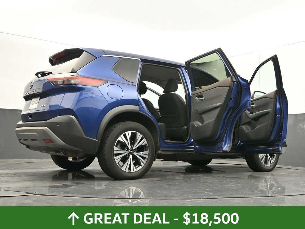 Used 2023 Nissan Rogue SV image 70