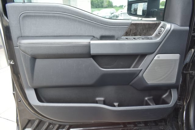 Used 2023 Ford F250 Lariat w/ Lariat Ultimate Package AWD/4WD image 19