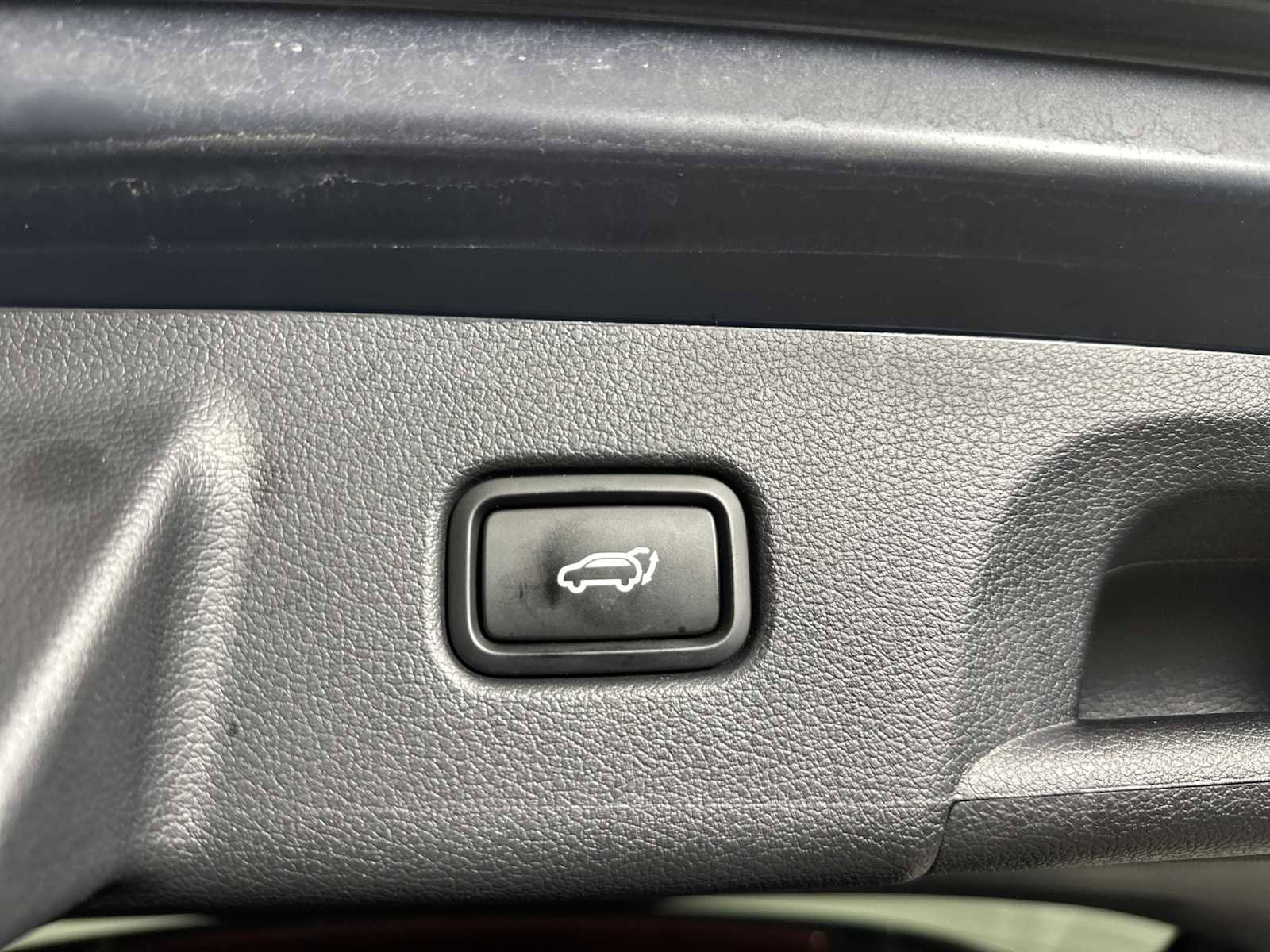 Used 2022 Hyundai Palisade Calligraphy image 25