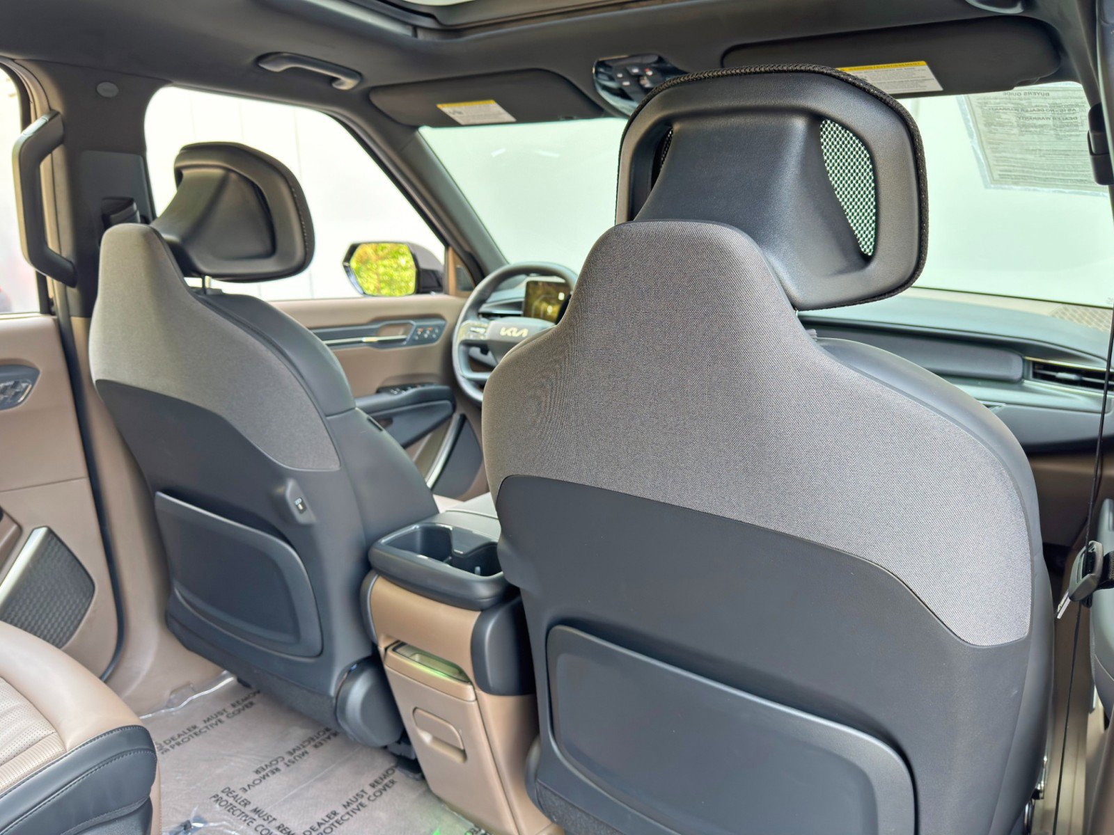 Used 2025 Kia EV9 GT-Line AWD/4WD image 38