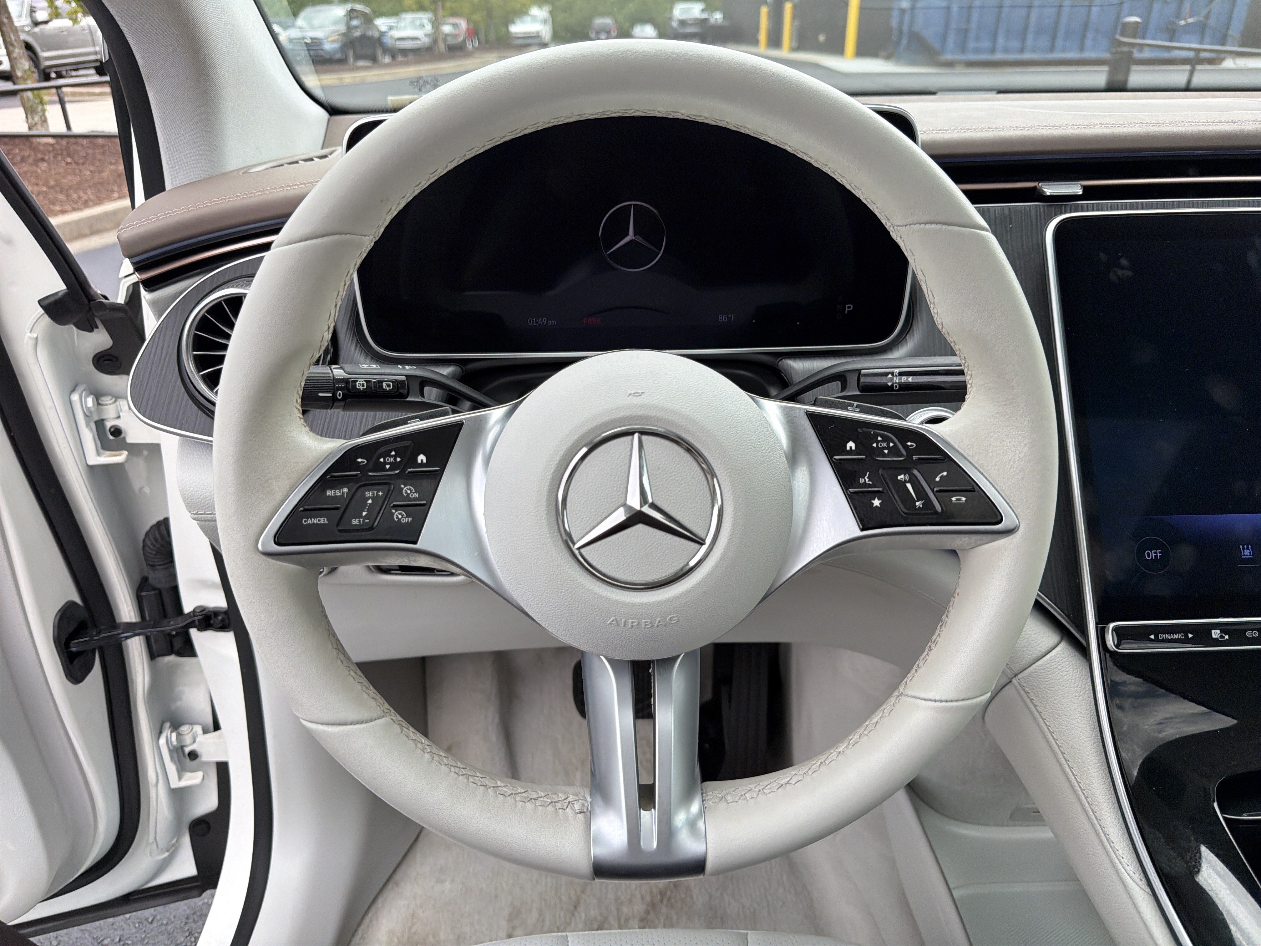 Used 2023 Mercedes-Benz EQE 350+ SUV w/ AMG Line Exterior Package image 10