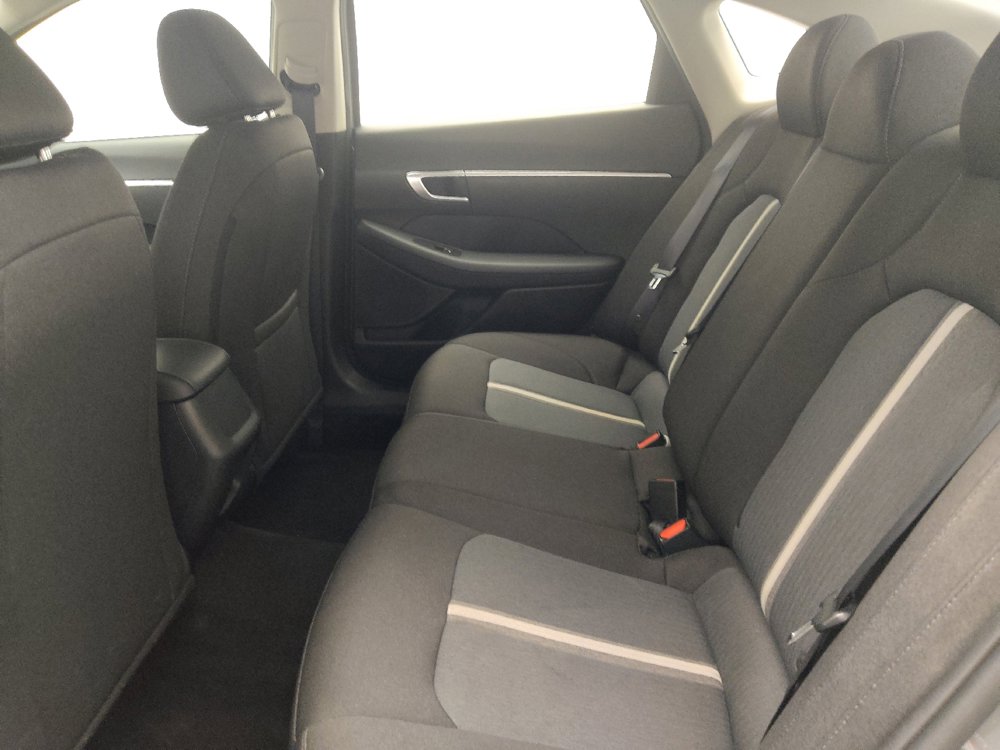 Used 2020 Hyundai Sonata SE w/ Cargo Package FWD image 18
