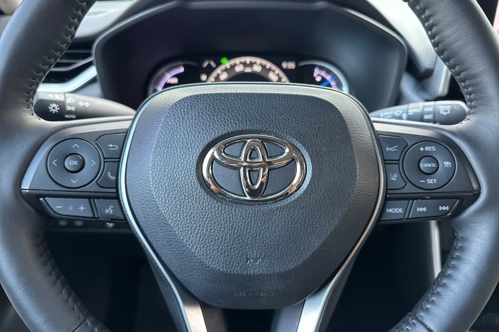 Used 2023 Toyota RAV4 XLE w/ Convenience Package AWD/4WD image 22