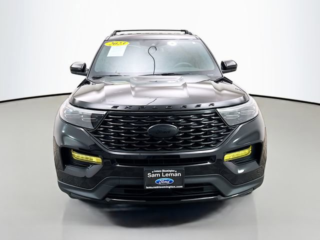 Used 2023 Ford Explorer ST-Line w/ Class IV Trailer Tow Package image 2