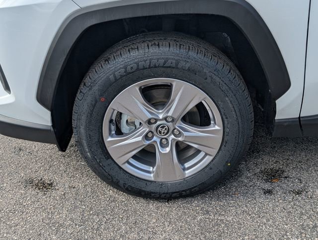 Used 2023 Toyota RAV4 XLE w/ Convenience Package image 9