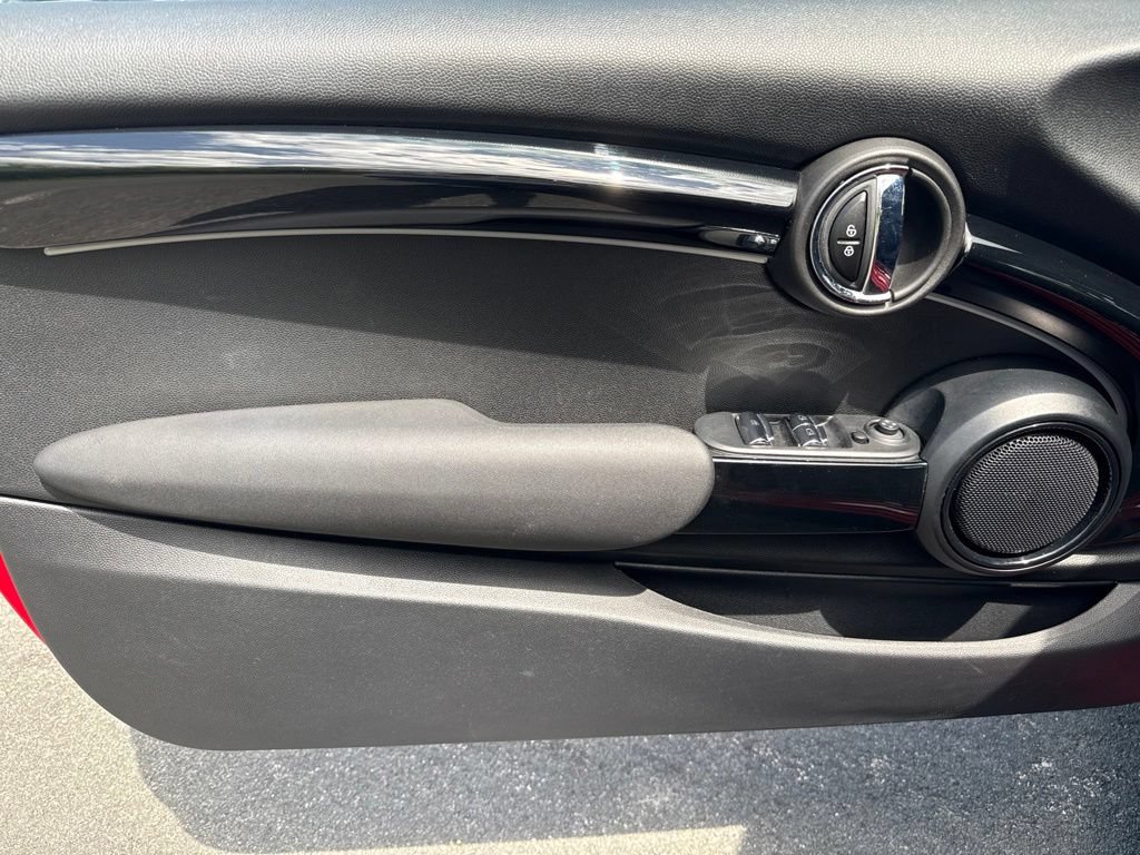 Used 2022 MINI Cooper John Cooper Works FWD image 19