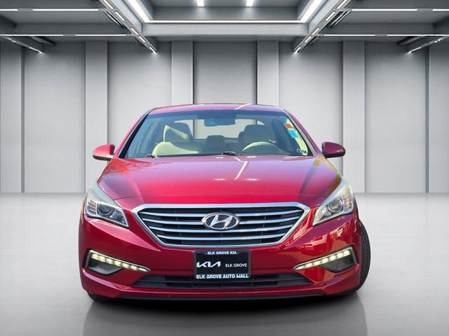 Used 2015 Hyundai Sonata SE FWD image 2