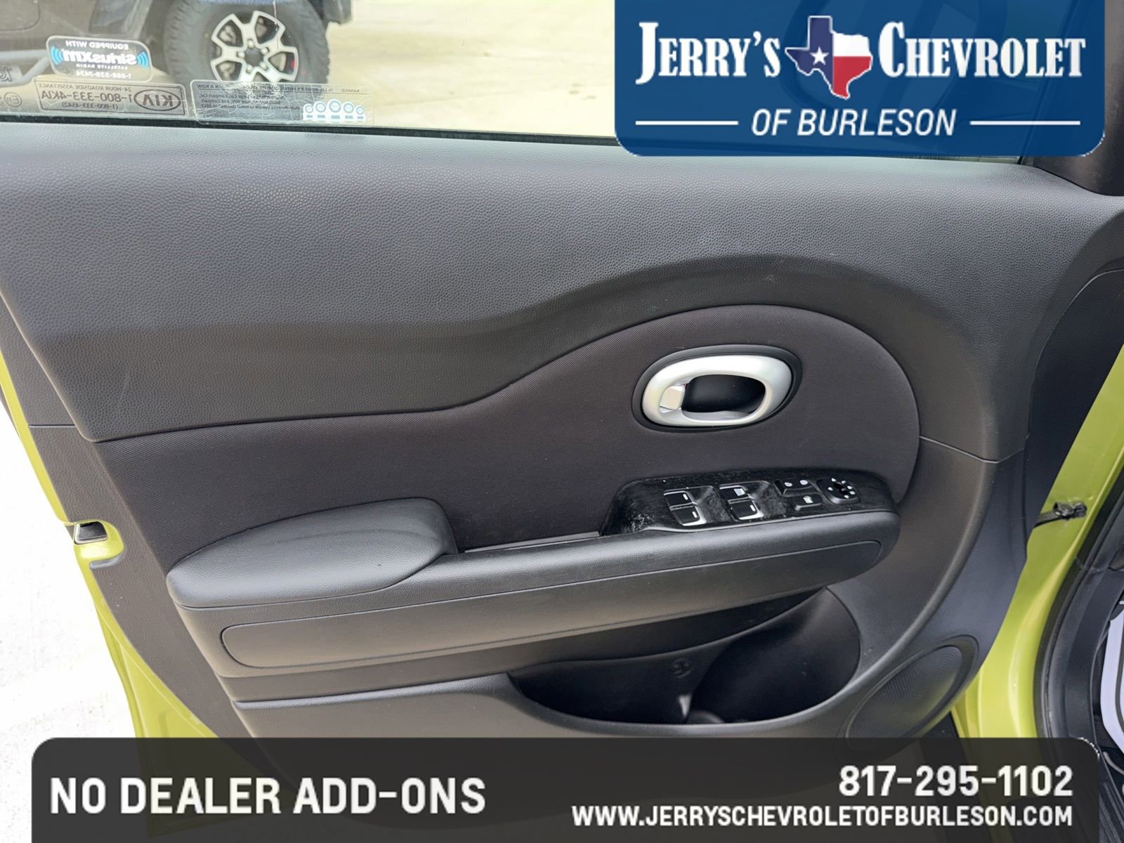 Used 2018 Kia Soul w/ Convenience Package FWD image 16