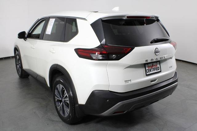 Certified 2023 Nissan Rogue SV FWD image 4