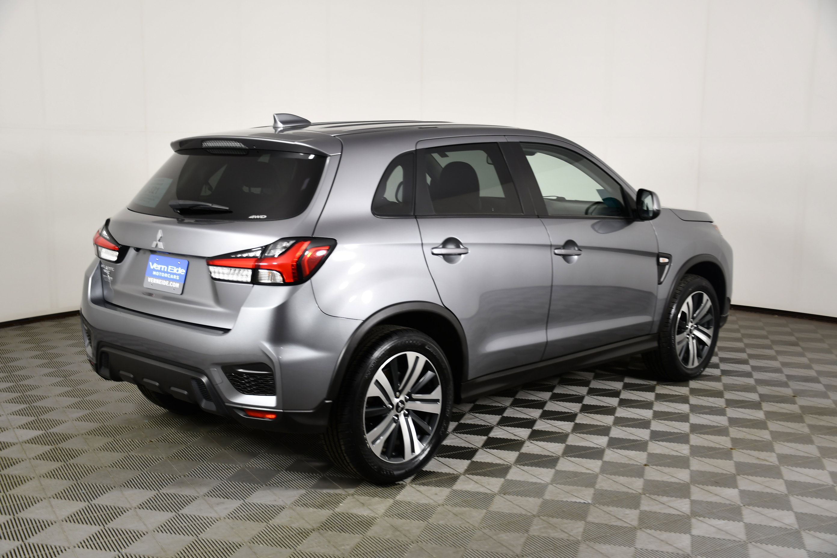 Used 2021 Mitsubishi Outlander Sport ES image 6