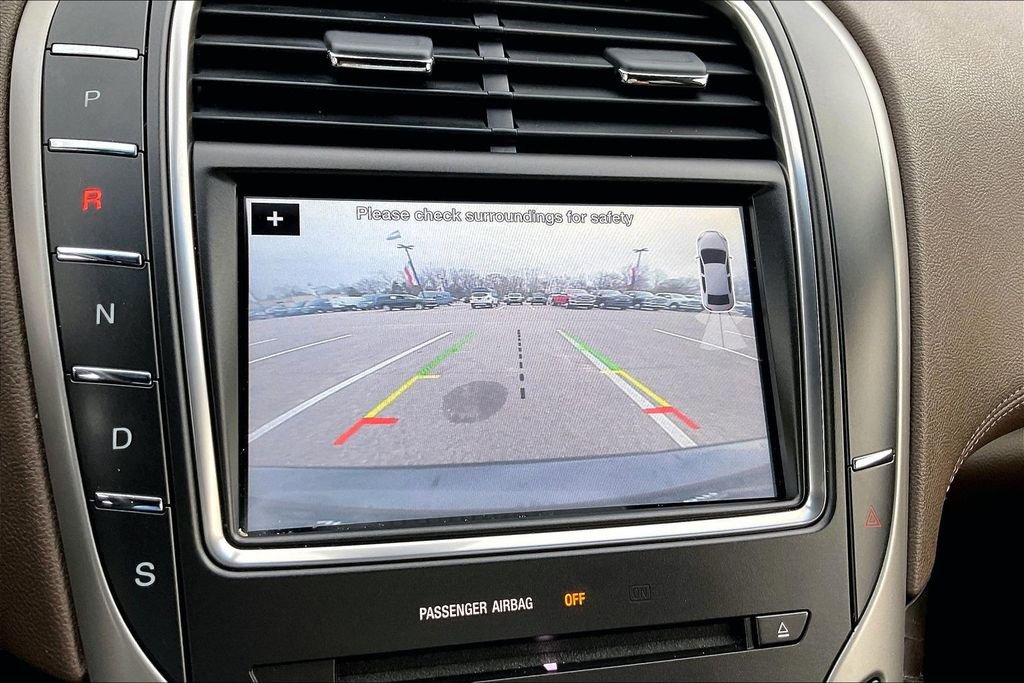 Used 2016 Lincoln MKX Reserve w/ Climate Package image 20