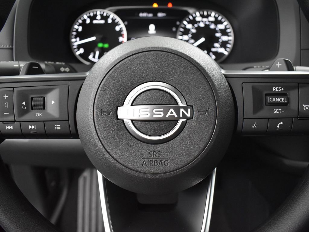 New 2025 Nissan Pathfinder S image 29