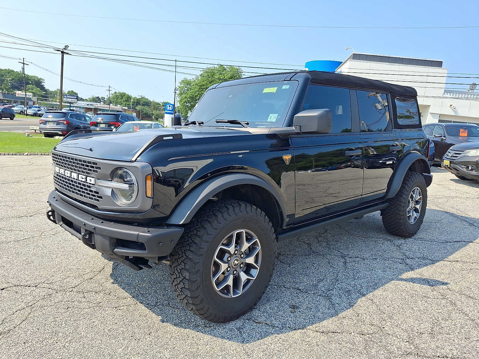 Used 2024 Ford Bronco Badlands AWD/4WD image 3