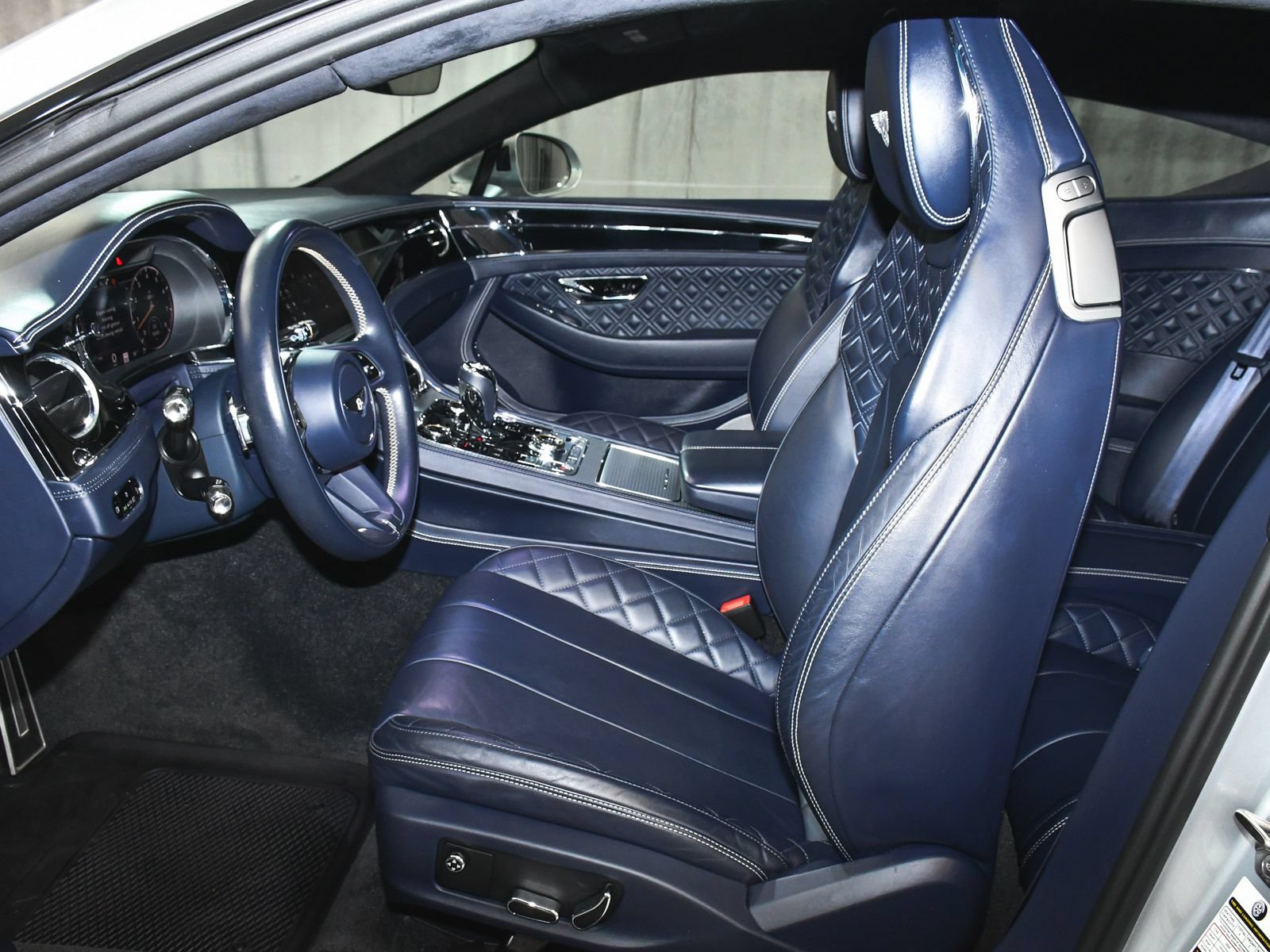 Used 2022 Bentley Continental GT AWD/4WD image 42
