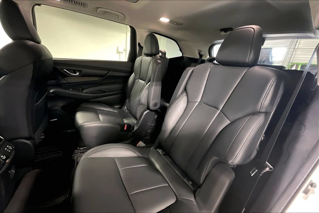 Used 2025 Subaru Ascent Bronze Edition AWD/4WD image 33