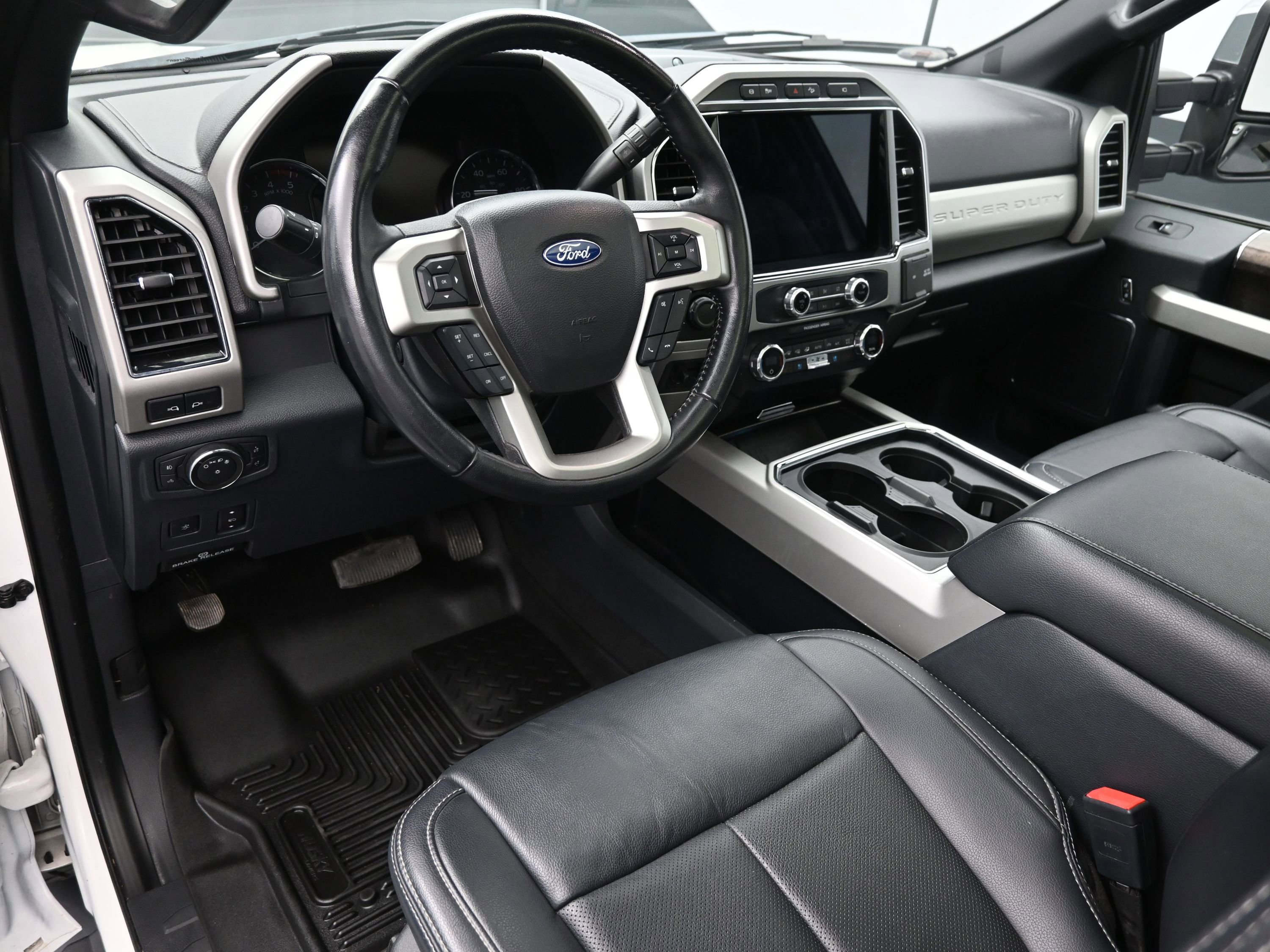 Used 2022 Ford F250 Lariat w/ Lariat Ultimate Package AWD/4WD image 22