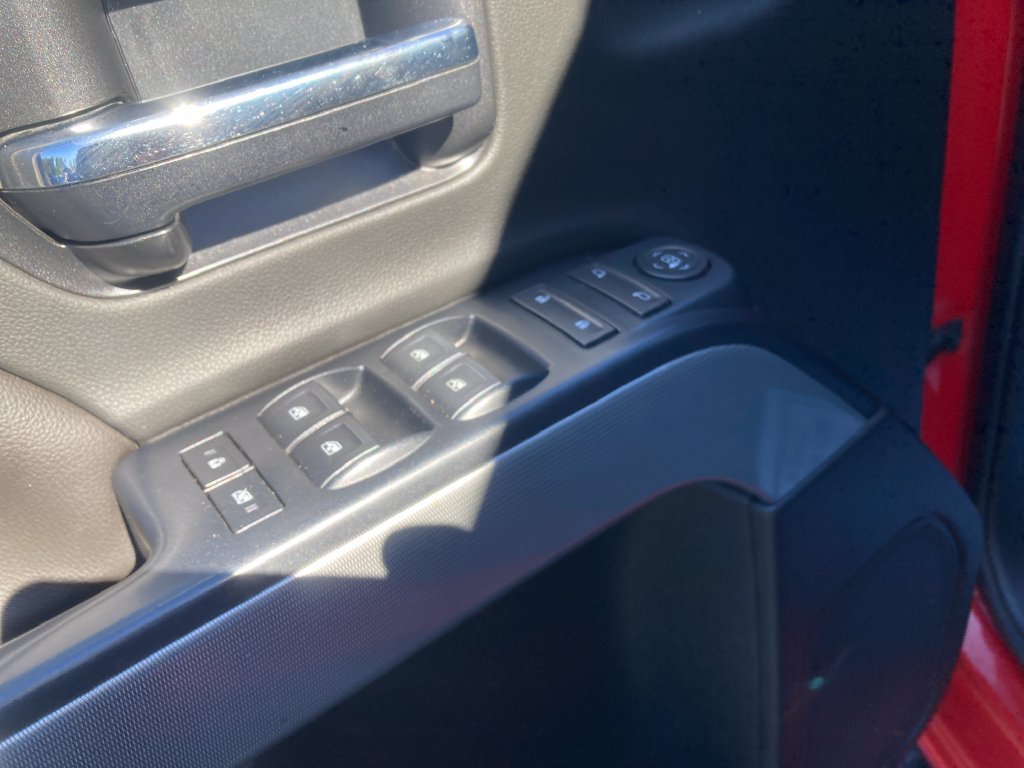 Used 2019 Chevrolet Silverado 1500 LT w/ All Star Edition AWD/4WD image 14