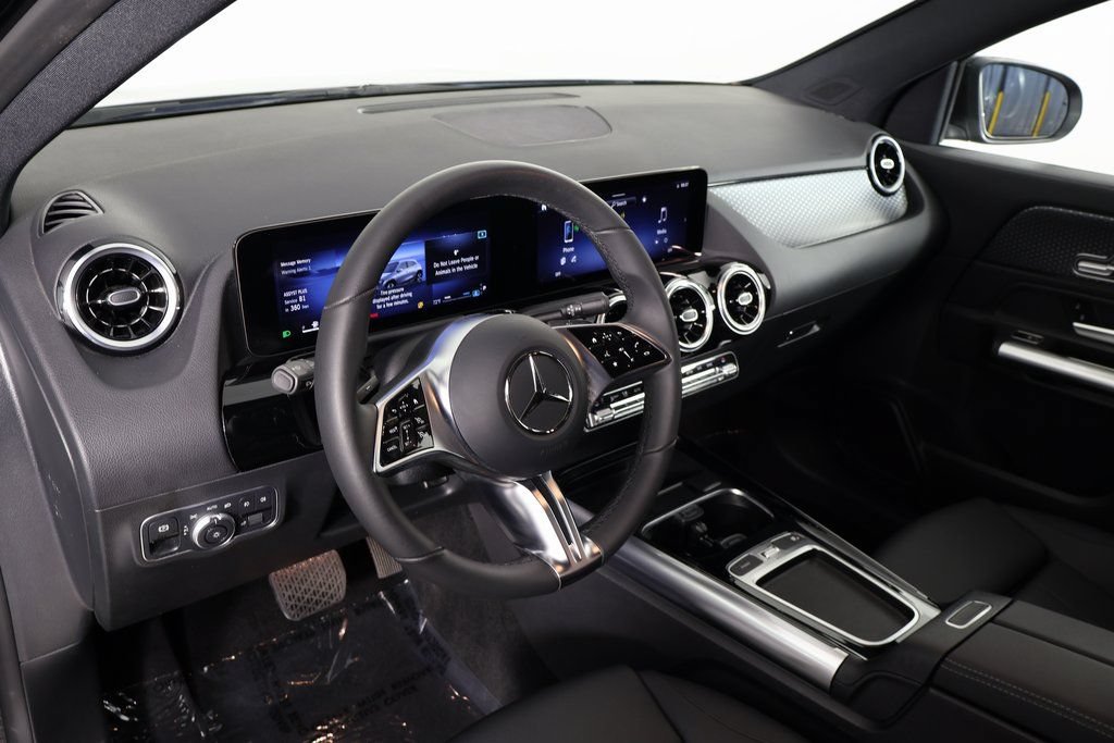 Used 2025 Mercedes-Benz GLA 250 image 7