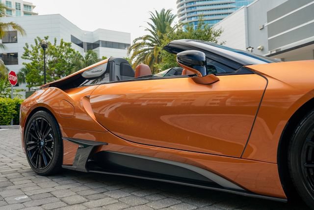 Used 2019 BMW i8 Roadster AWD/4WD image 37