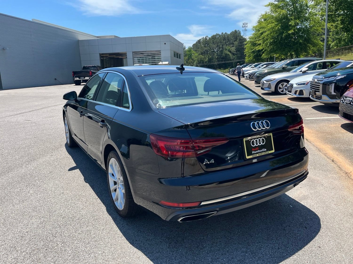 Used 2019 Audi A4 2.0T Premium w/ Convenience Package FWD image 7