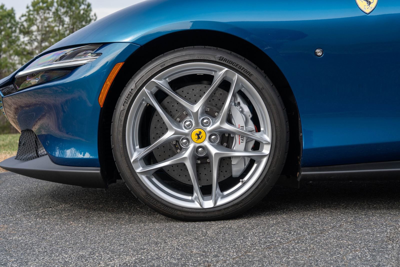 Certified 2024 Ferrari Roma image 9