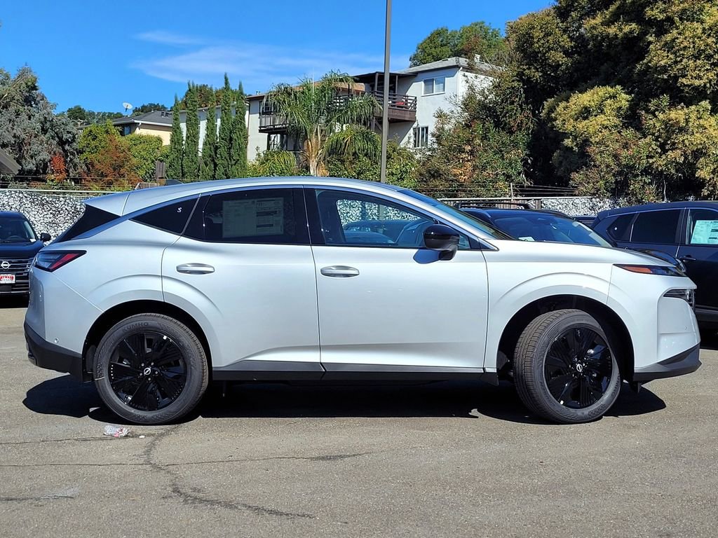 New 2025 Nissan Murano SV w/ Cargo Package image 2