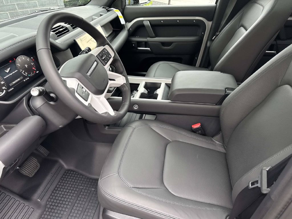 New 2026 Land Rover Defender 130 S AWD/4WD image 21