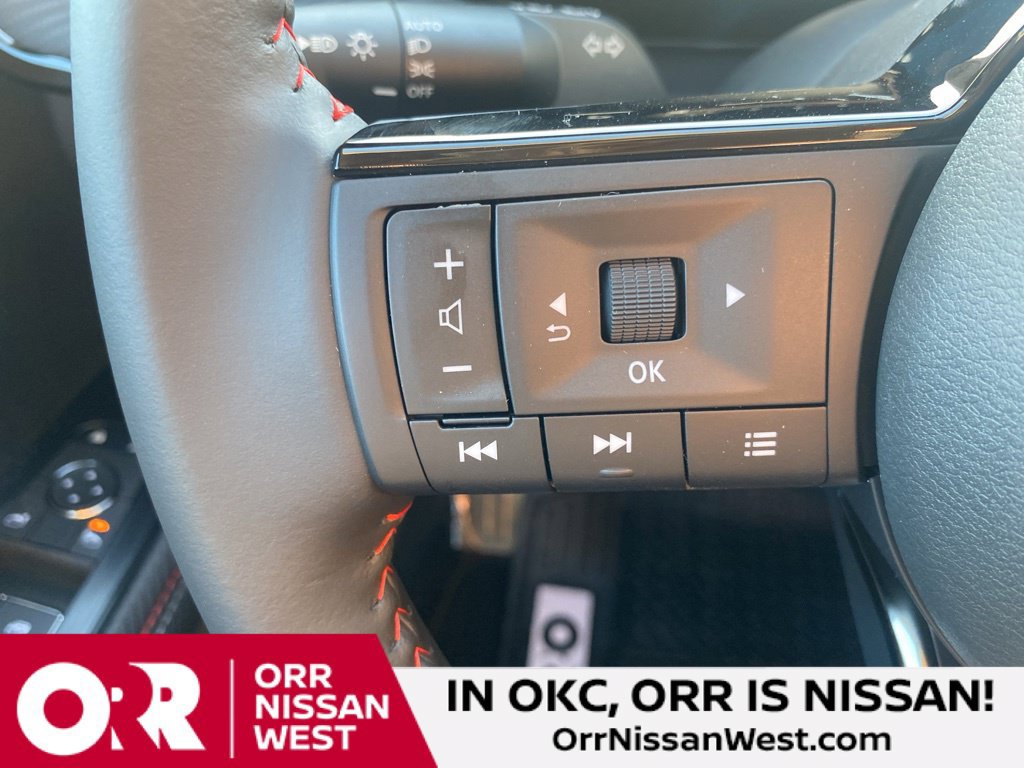 New 2026 Nissan Kicks SR w/ Cold Weather Package AWD/4WD image 24