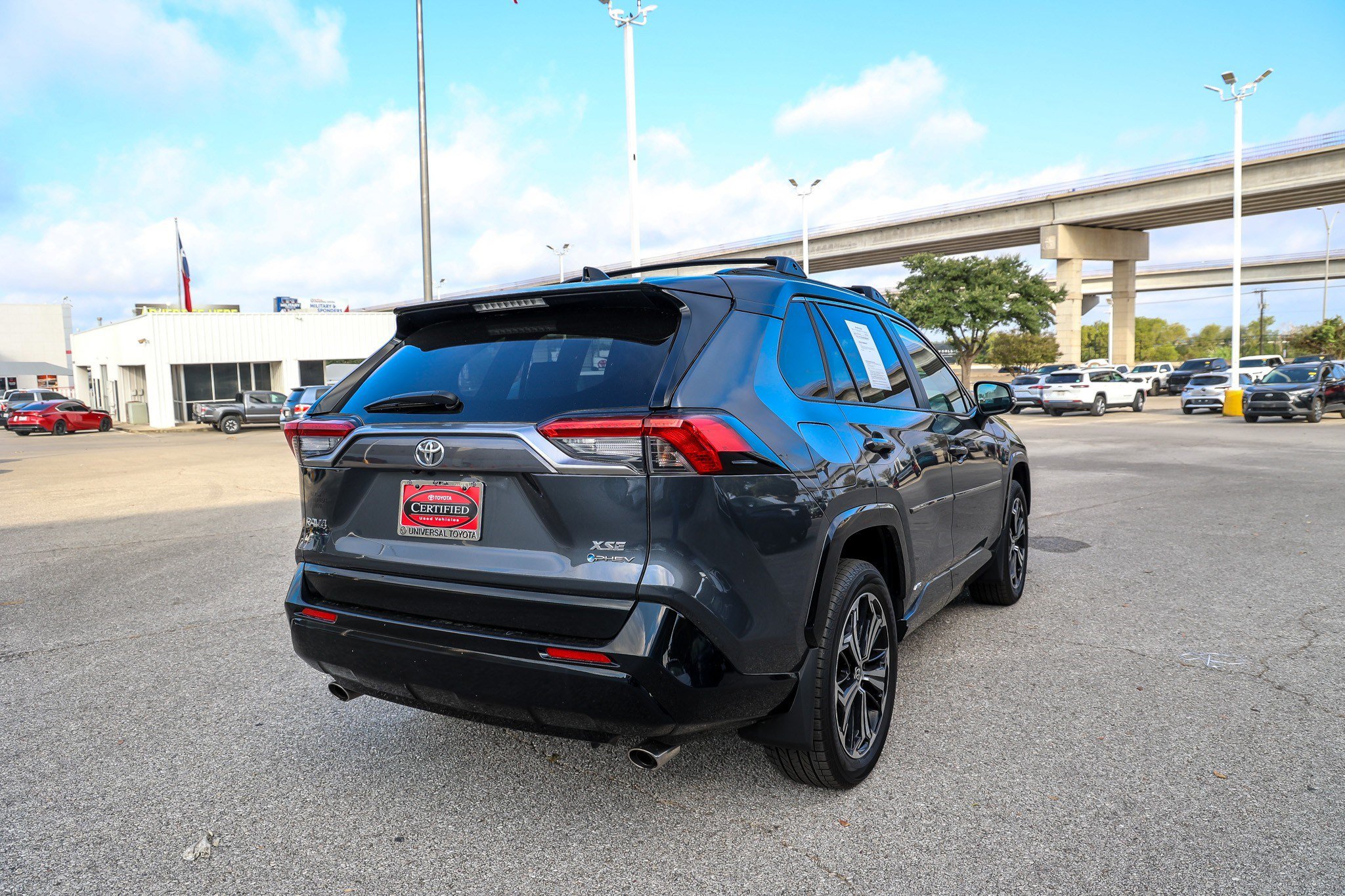 Certified 2025 Toyota RAV4 XSE AWD/4WD image 7